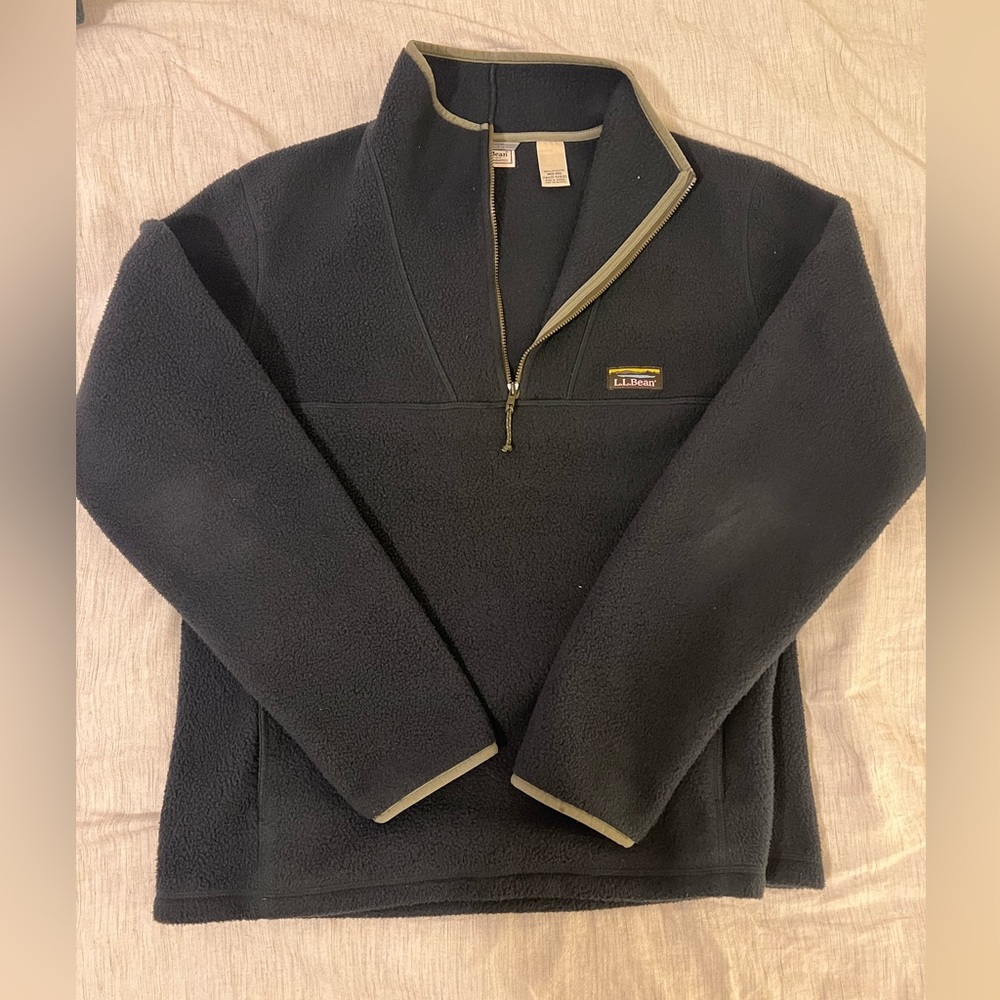 Cozy, Forest Green fleece from LLBean, boxy fit, easy to style